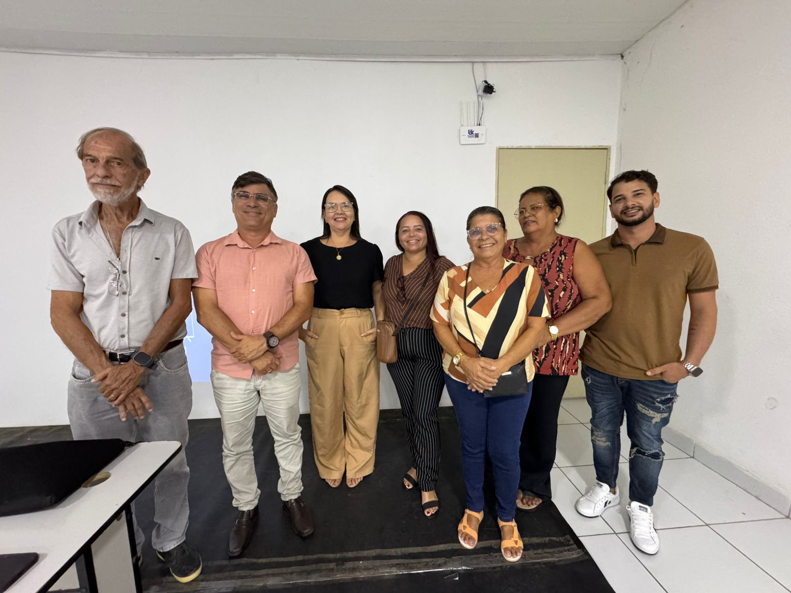 Secretaria de Indústria e Comércio promove capacitação para fortalecer atendimento em feiras e mercado público de Coruripe